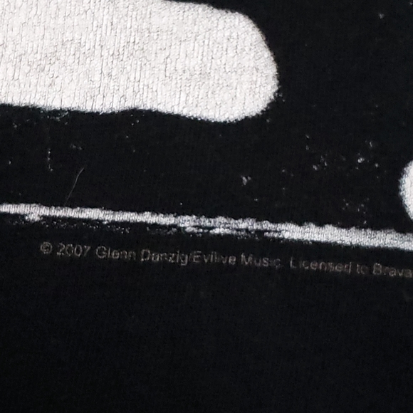 Misfits Glenn Danzig Y2K Crimson Ghost Punk Rock Band T-shirt 2007 - Picture 7 of 8